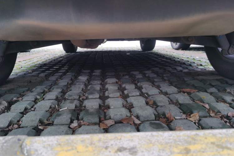 Used Renault Koleos 2014 2.5L Two-Wheel Drive Comfort Edition Chassis Front Left
