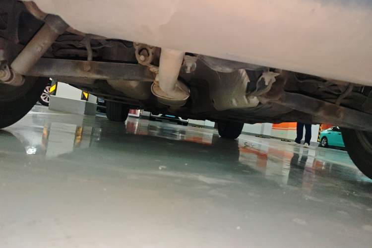 Used Renault Koleos 2014 Revised Version 2.5L Two-Wheel Drive Urban Edition Chassis Rear