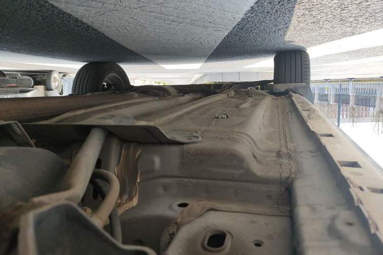 Used Renault Koleos 2014 2.0L Two-Wheel Drive Comfort Edition Chassis Rear Left