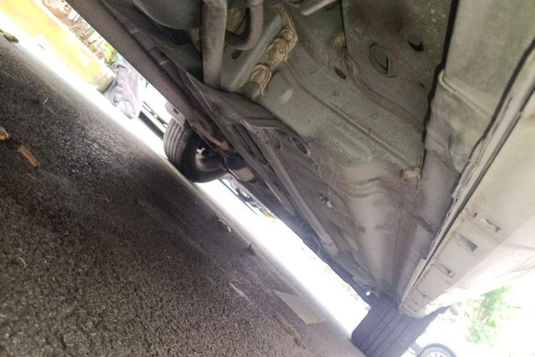 Used Renault Koleos 2014 Revised Version 2.5L Two-Wheel Drive Comfort Edition Chassis Rear Right