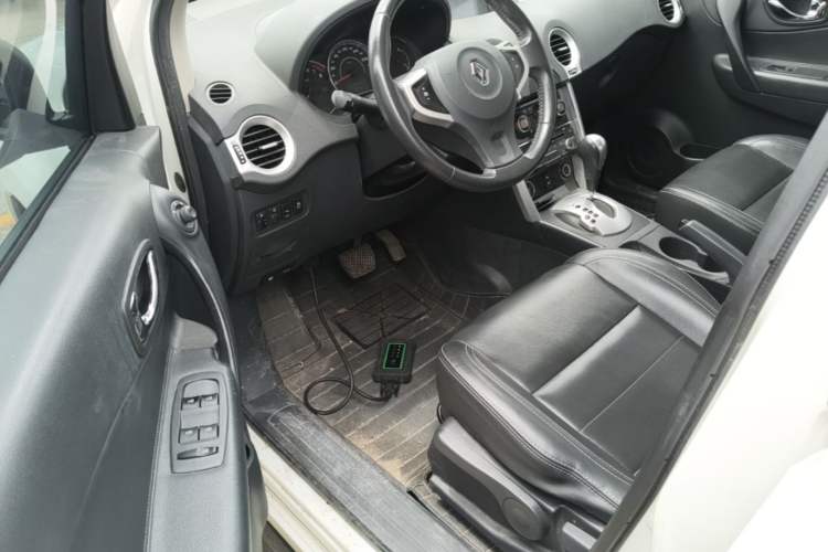 Used Renault Koleos 2014 Revised Version 2.5L Two-Wheel Drive Urban Edition Driver Seat