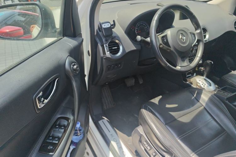 Used Renault Koleos 2014 2.5L Two-Wheel-Drive Urban Edition Driver Seat