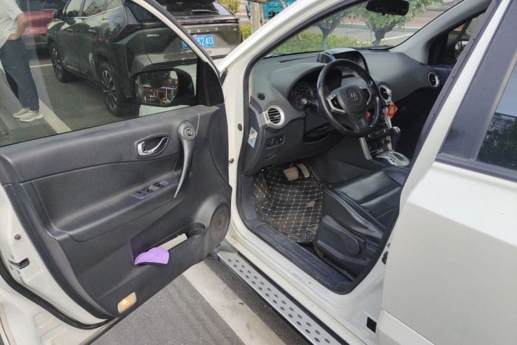 Used Renault Koleos 2014 Revised Version 2.0L Two-Wheel Drive Standard Edition Driver Seat