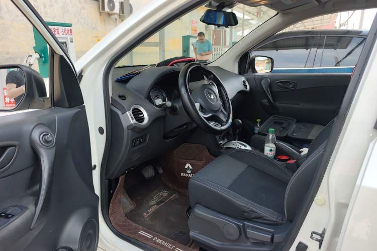 Used Renault Koleos 2014 2.0L Two-Wheel Drive Standard Edition Driver Seat