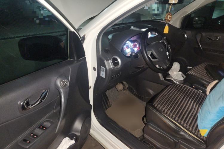Used Renault Koleos 2014 Revised Version 2.0L Two-Wheel Drive Fashion Edition Driver Seat