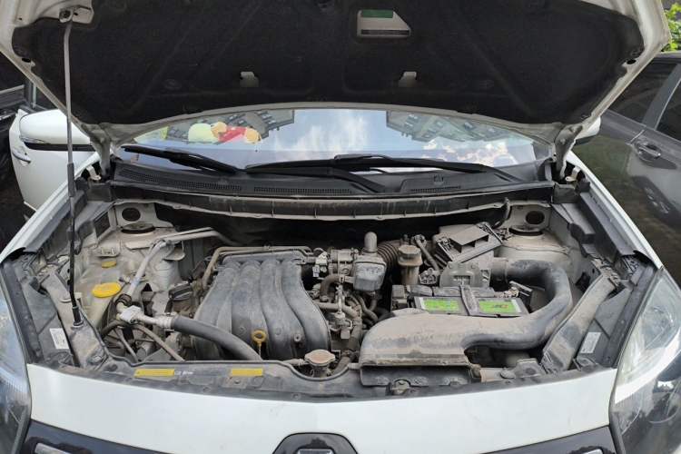 Used Renault Koleos 2014 Revised Version 2.0L Two-Wheel Drive Smart Enjoyment Edition Engine Bay