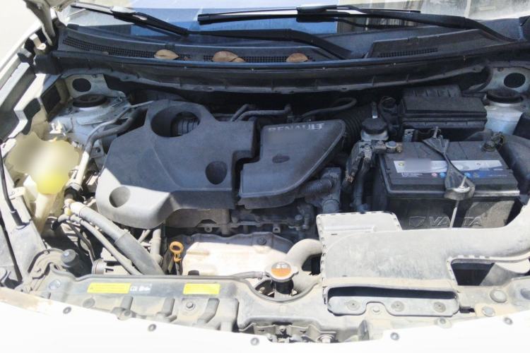 Used Renault Koleos 2014 Revised Version 2.5L Two-Wheel Drive Comfort Edition Engine Bay