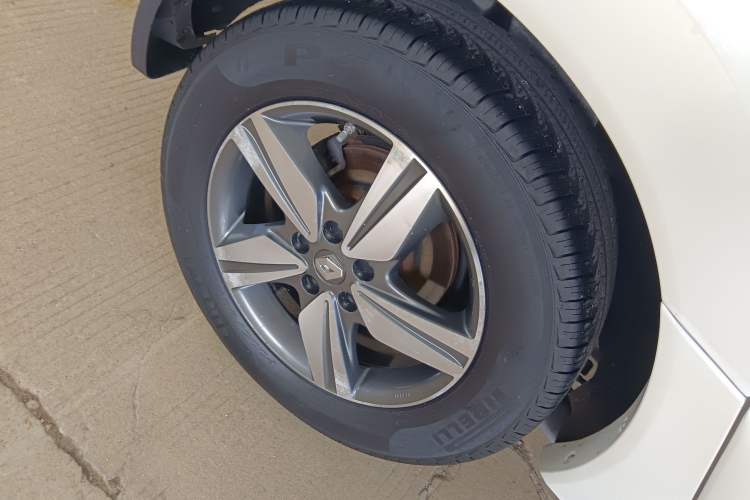 Used Renault Koleos 2014 Revised Version 2.5L Two-Wheel Drive Comfort Edition Exterior 8