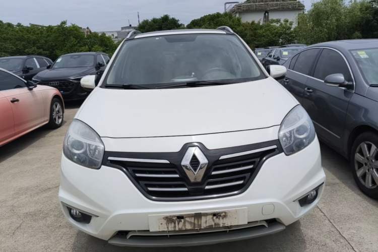 Used Renault Koleos 2014 Revised Version 2.5L Two-Wheel Drive Urban Edition Front