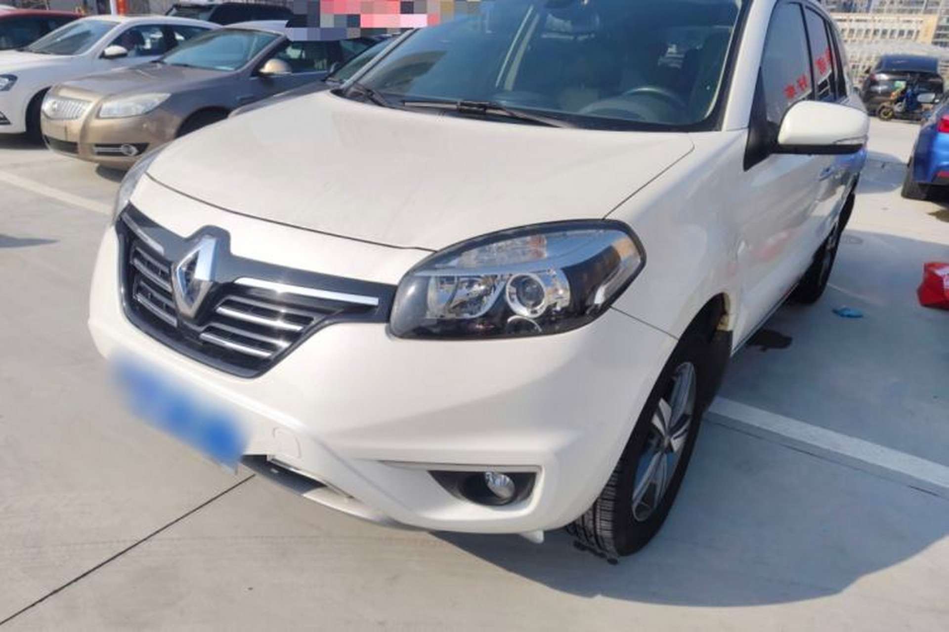 Used Renault Koleos 2014 Revised Version 2.5L Two-Wheel Drive Comfort Edition Front Left 45 Deg
