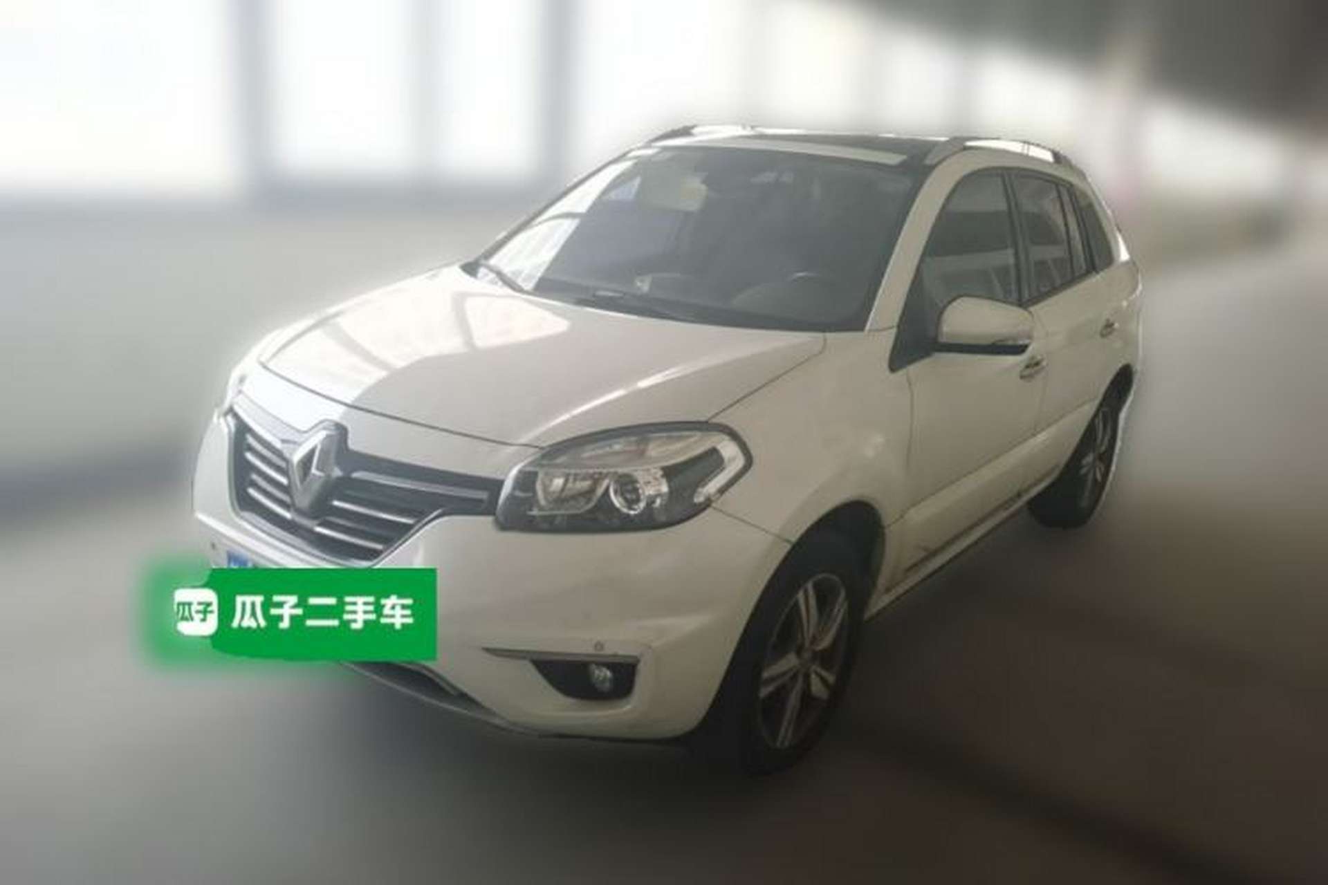 Used Renault Koleos 2014 2.5L 4x4 Comfort Edition Front Left 45 Deg