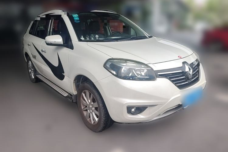 Used Renault Koleos 2014 Revised Version 2.0L Two-Wheel Drive Fashion Edition Front Right 45 Deg
