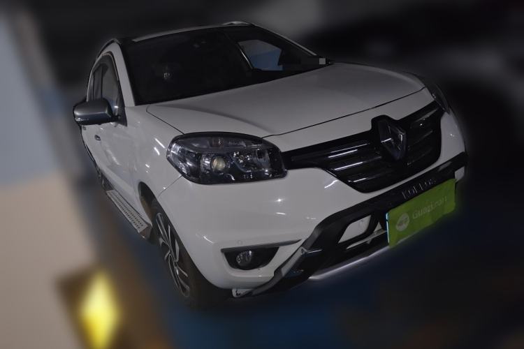 Used Renault Koleos 2014 2.5L 4x4 Sportway Edition Front Right 45 Deg