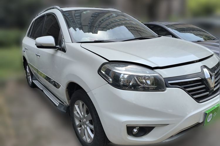 Used Renault Koleos 2014 Revised Version 2.0L Two-Wheel Drive Smart Enjoyment Edition Front Right 45 Deg