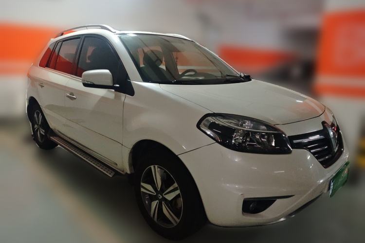 Used Renault Koleos 2014 Revised Version 2.5L Two-Wheel Drive Urban Edition Front Right 45 Deg