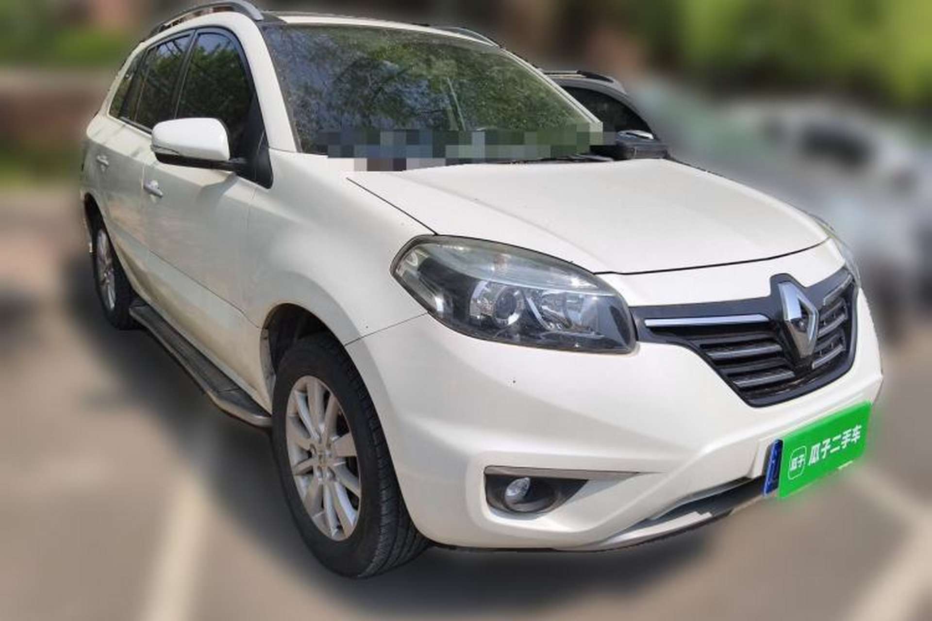 Used Renault Koleos 2014 2.0L Two-Wheel Drive Fashion Edition Front Right 45 Deg