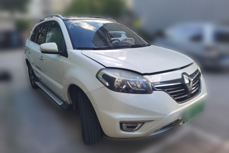 Used Renault Koleos 2014 Revised Version 2.5L Two-Wheel Drive Comfort Edition Front Right 45 Deg