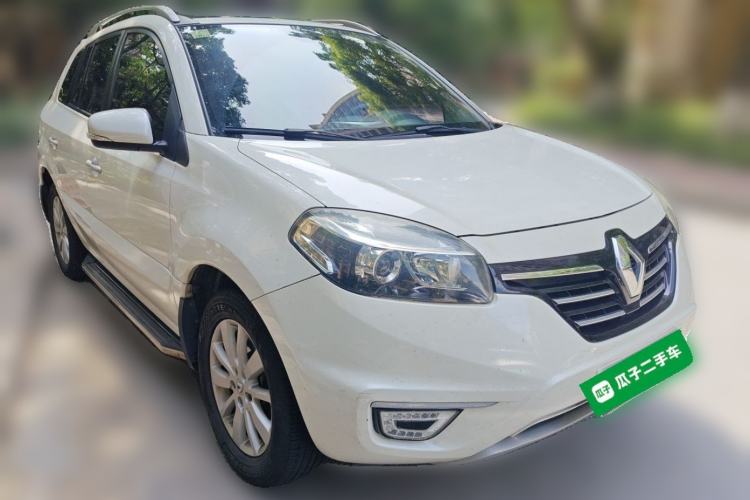 Used Renault Koleos 2014 Revised Version 2.0L Two-Wheel Drive Fashion Edition Front Right 45 Deg