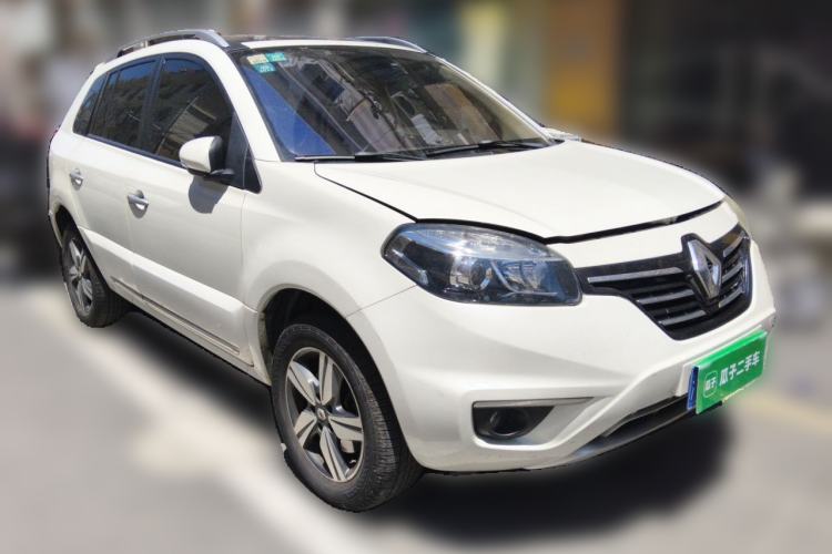 Used Renault Koleos 2014 Revised Version 2.5L Two-Wheel Drive Comfort Edition Front Right 45 Deg