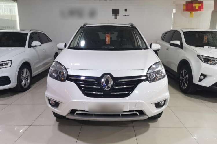 Used Renault Koleos 2014 2.0L Two-Wheel Drive Comfort Edition Front