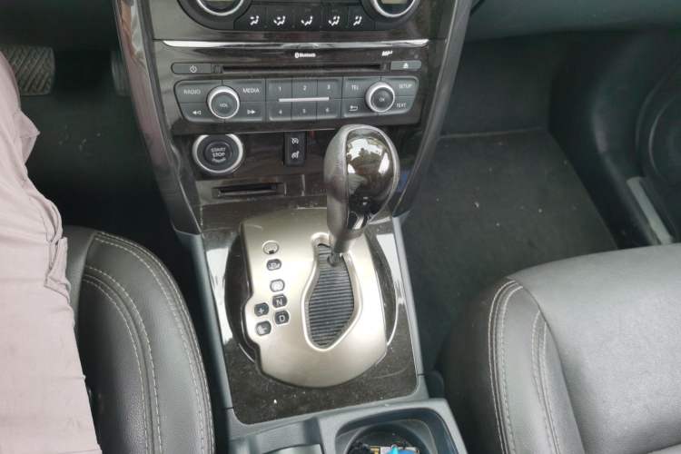 Used Renault Koleos 2014 2.5L Two-Wheel Drive Comfort Edition Gear Lever