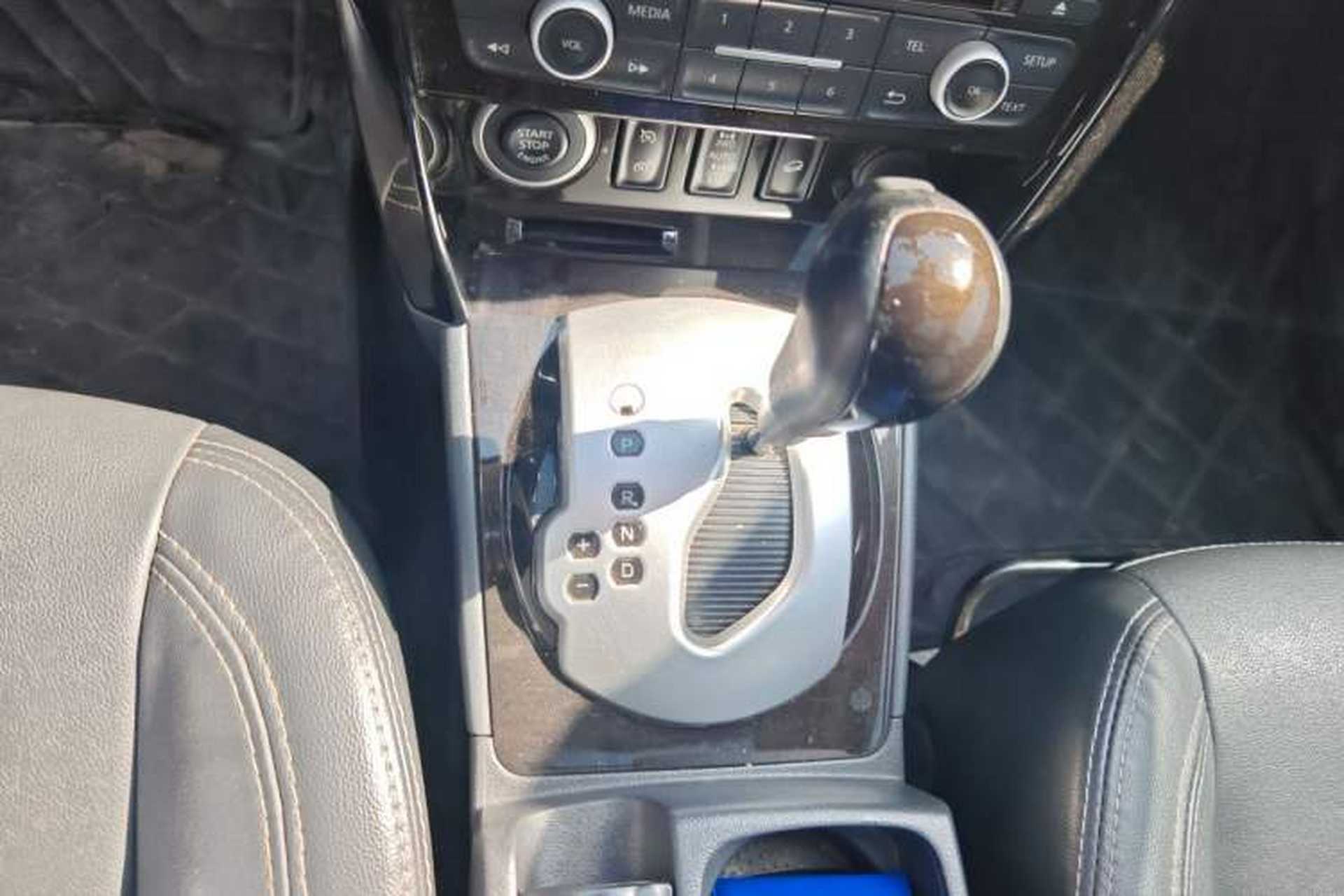 Used Renault Koleos 2014 2.5L Four-Wheel Drive Luxury Edition Gear Lever