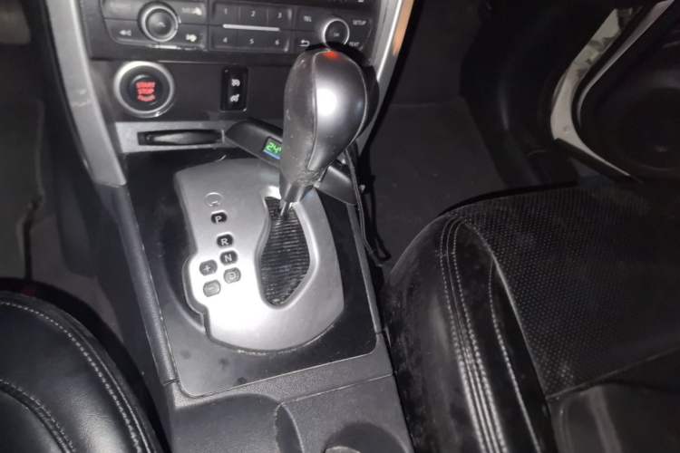 Used Renault Koleos 2014 2.0L Two-Wheel Drive Fashion Edition Gear Lever