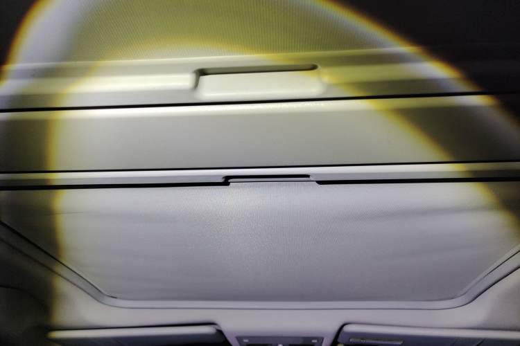 Used Renault Koleos 2014 2.5L 4x4 Comfort Edition Headliner