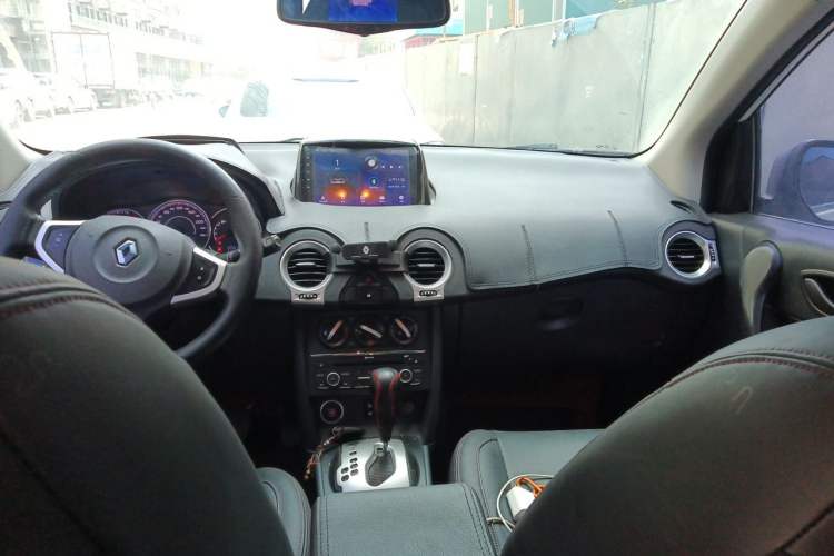 Used Renault Koleos 2014 2.0L Two-Wheel Drive Smart Edition Headliner