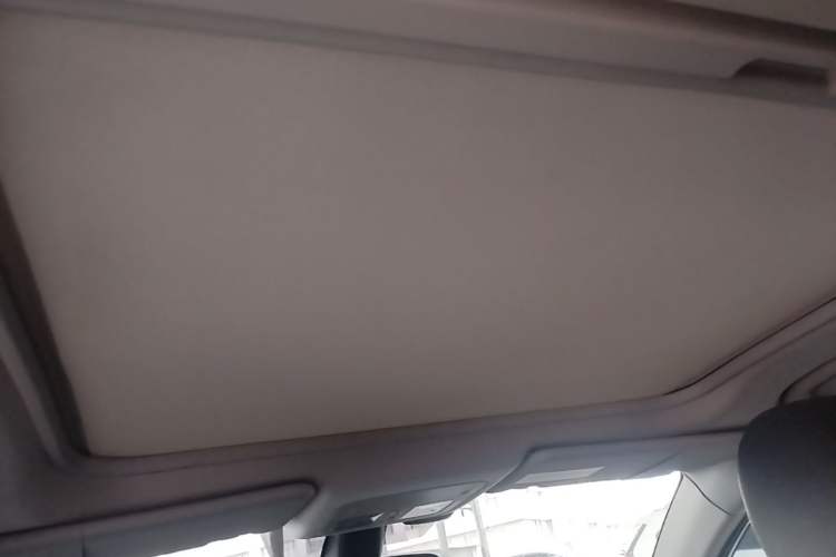 Used Renault Koleos 2014 2.0L Two-Wheel Drive Comfort Edition Headliner