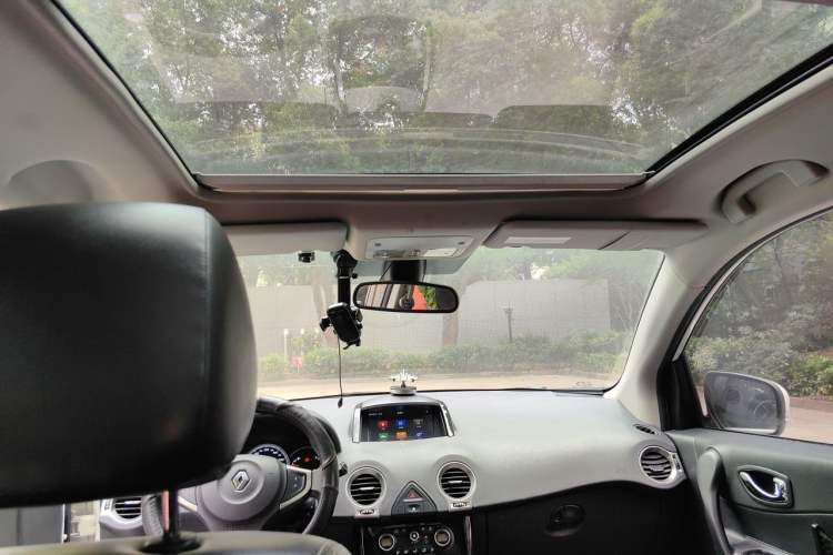 Used Renault Koleos 2014 Revised Version 2.5L Two-Wheel Drive Comfort Edition Headliner
