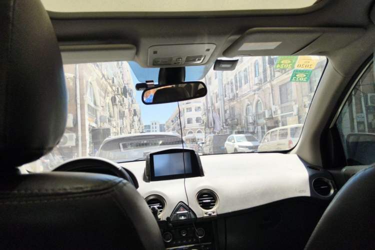 Used Renault Koleos 2014 Revised Version 2.5L Two-Wheel Drive Comfort Edition Headliner
