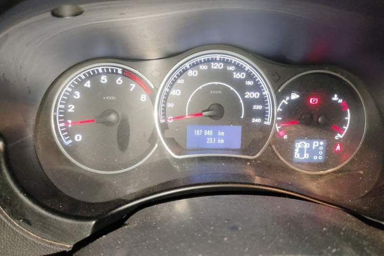 Used Renault Koleos 2014 2.0L Two-Wheel Drive Fashion Edition Instrument Cluster