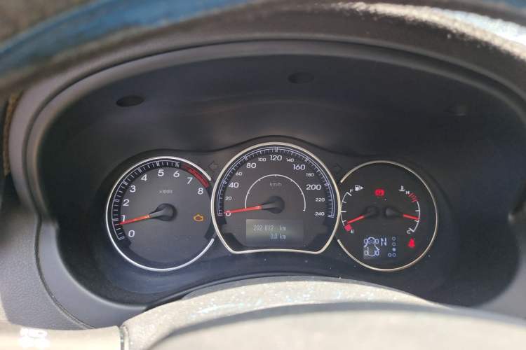 Used Renault Koleos 2014 2.0L Two-Wheel Drive Comfort Edition Instrument Cluster
