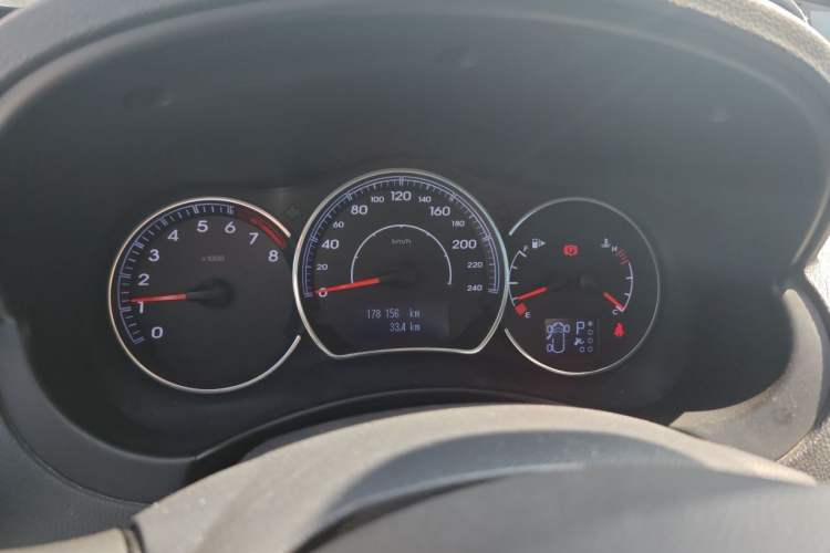 Used Renault Koleos 2014 2.5L Four-Wheel Drive Luxury Edition Instrument Cluster