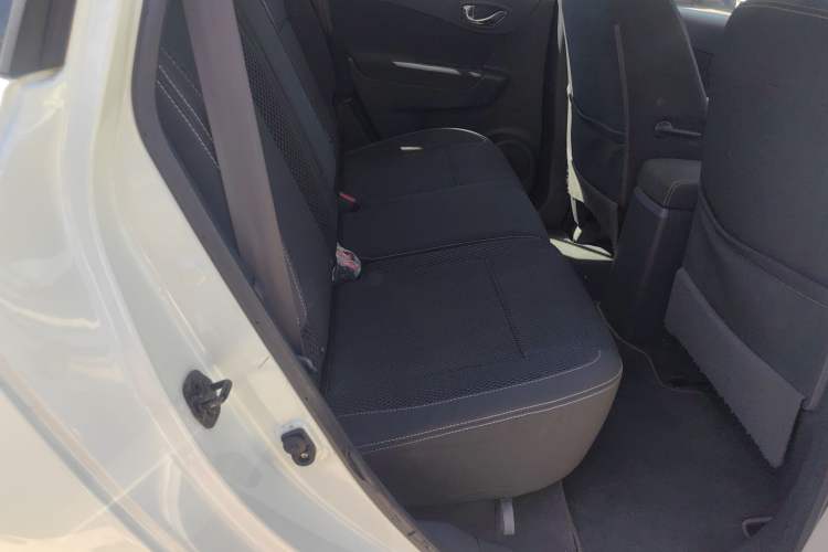 Used Renault Koleos 2014 2.0L Two-Wheel Drive Fashion Edition Interior 5