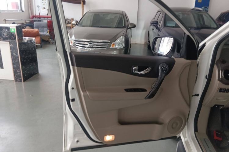 Used Renault Koleos 2014 2.5L 4x4 Comfort Edition Left Front Door Interior