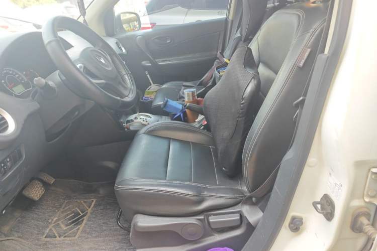 Used Renault Koleos 2014 2.0L Two-Wheel Drive Standard Edition Left Front Seat