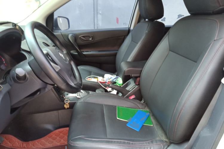 Used Renault Koleos 2014 2.0L Two-Wheel Drive Smart Edition Left Front Seat