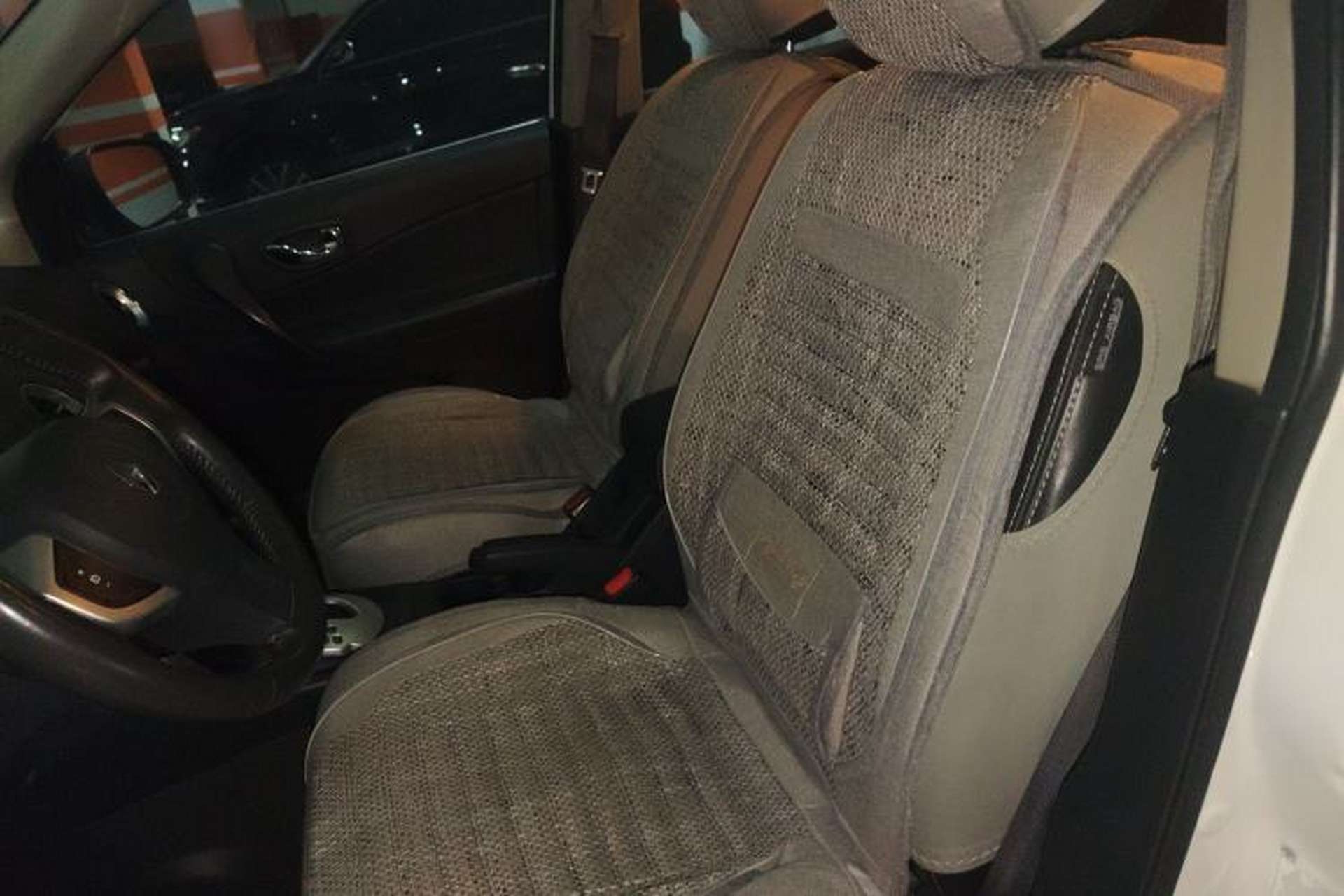 Used Renault Koleos 2014 Revised Version 2.5L Two-Wheel Drive Urban Edition Left Front Seat