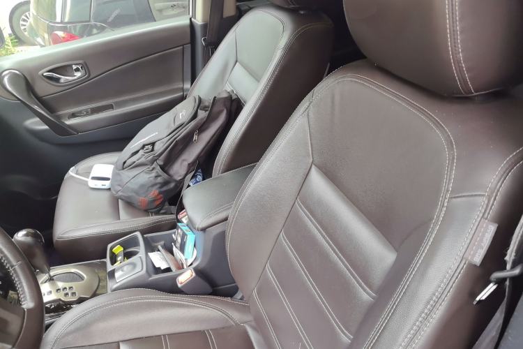 Used Renault Koleos 2014 2.5L 4x4 Comfort Edition Left Front Seat