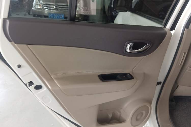 Used Renault Koleos 2014 2.5L 4x4 Comfort Edition Left Rear Door Interior
