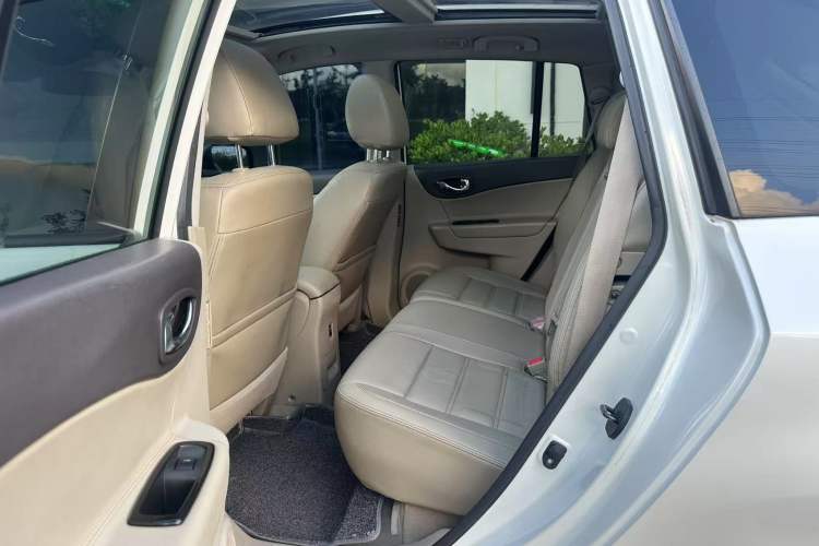 Used Renault Koleos 2014 2.5L 4x4 Comfort Edition Left Rear Seat