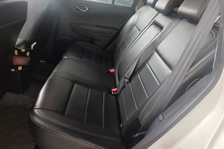 Used Renault Koleos 2014 Revised Version 2.0L Two-Wheel Drive Fashion Edition Left Rear Seat