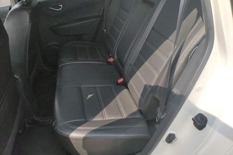 Used Renault Koleos 2014 2.0L Two-Wheel Drive Comfort Edition Left Rear Seat