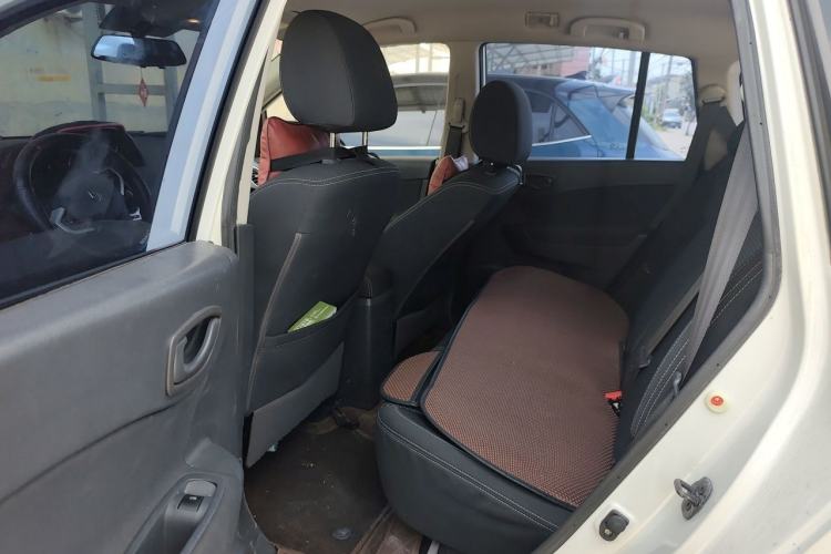 Used Renault Koleos 2014 2.0L Two-Wheel Drive Standard Edition Left Rear Seat
