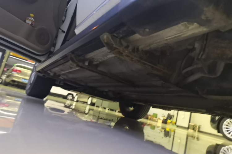 Used Renault Koleos 2014 2.5L 4x4 Comfort Edition Left Side Sill