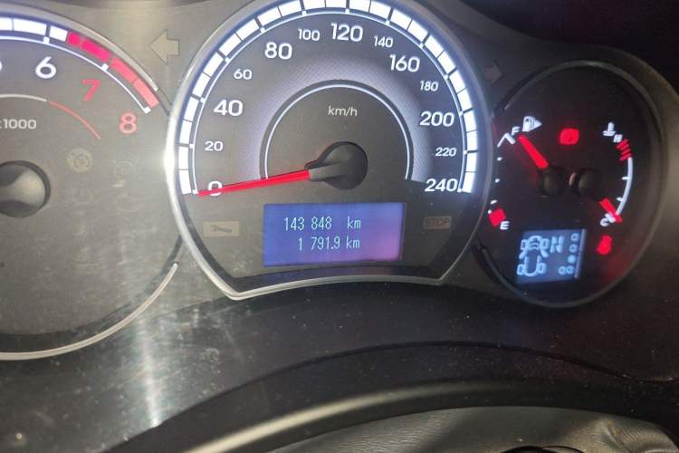 Used Renault Koleos 2014 2.0L Two-Wheel Drive Fashion Edition Odometer Close Up