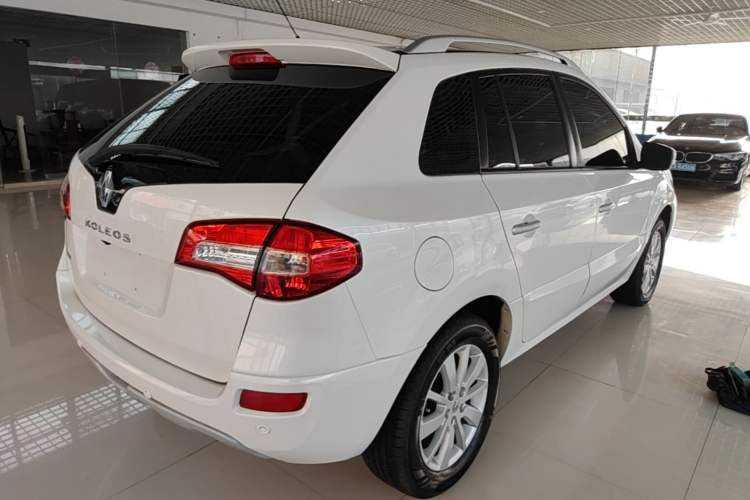 Used Renault Koleos 2014 Revised Version 2.0L Two-Wheel Drive Fashion Edition Rear Right 45 Deg