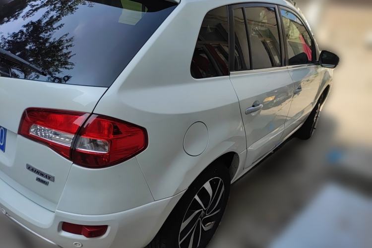 Used Renault Koleos 2014 2.5L Four-Wheel Drive Luxury Edition Rear Right 45 Deg